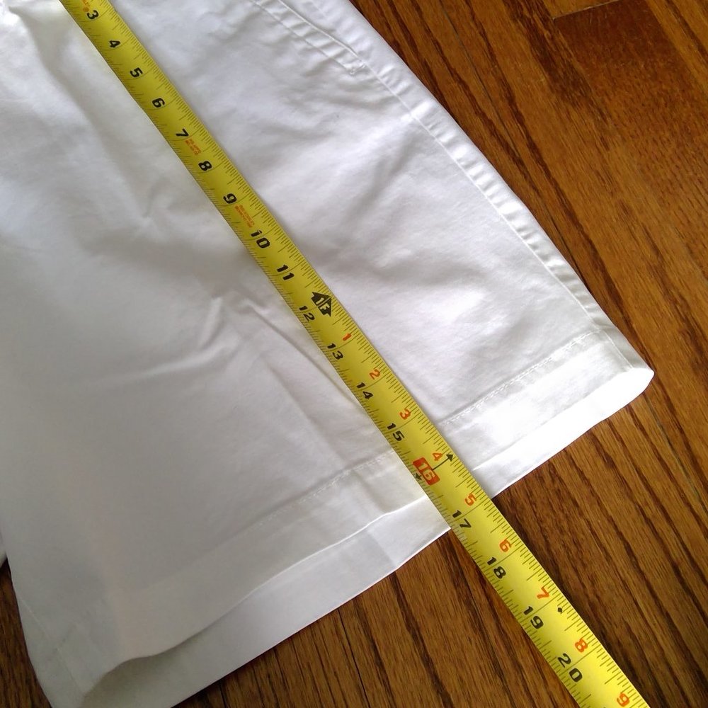 Talbots "Weekend" White Shorts - Picture 9 of 10